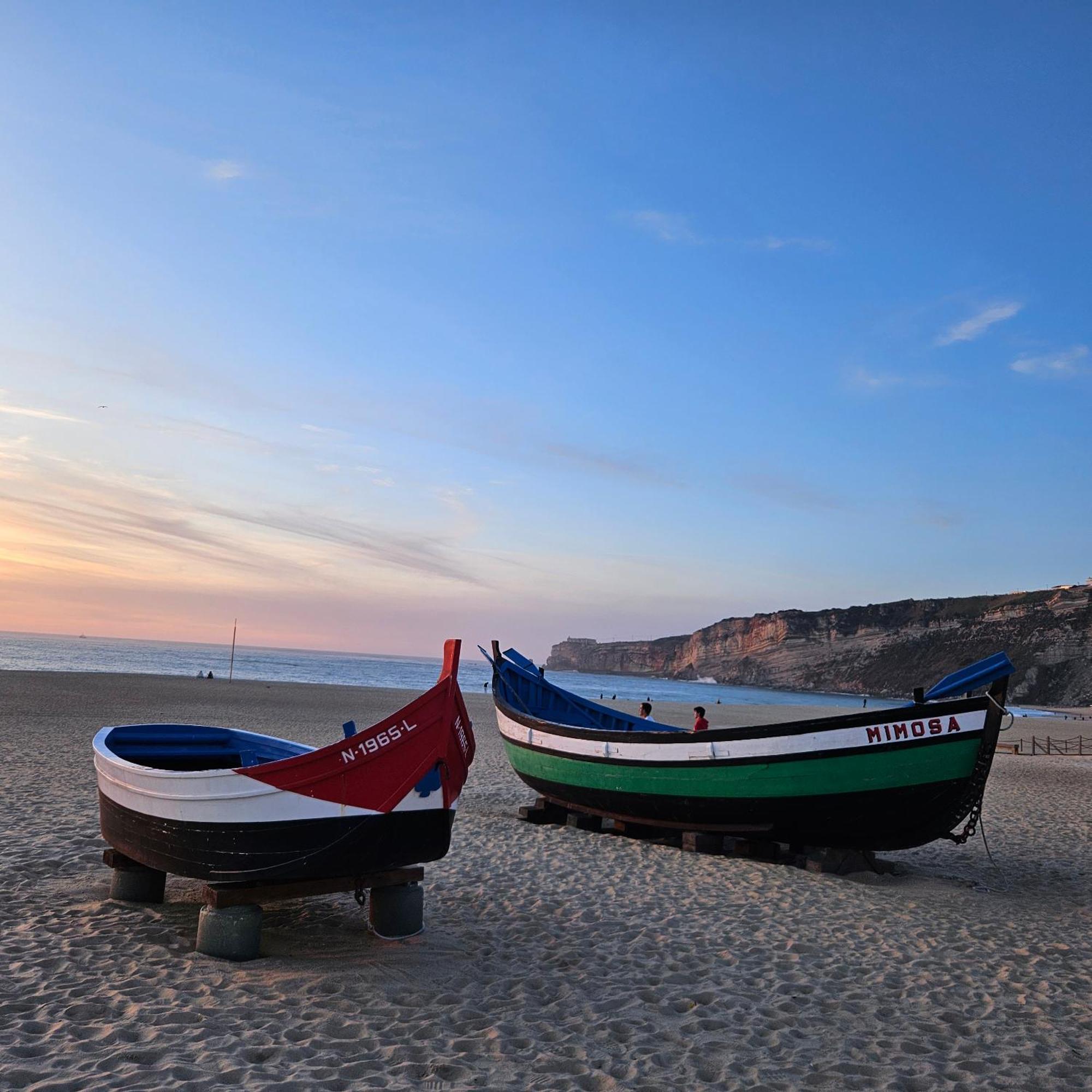 Nazare Uninterrupted Views And Sounds Of The Sea Apartment ปาไตอัส ภายนอก รูปภาพ